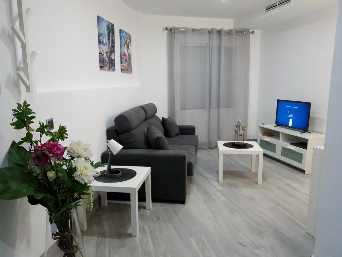 Apartamentos Gran Plaza De Nerja Exteriör bild