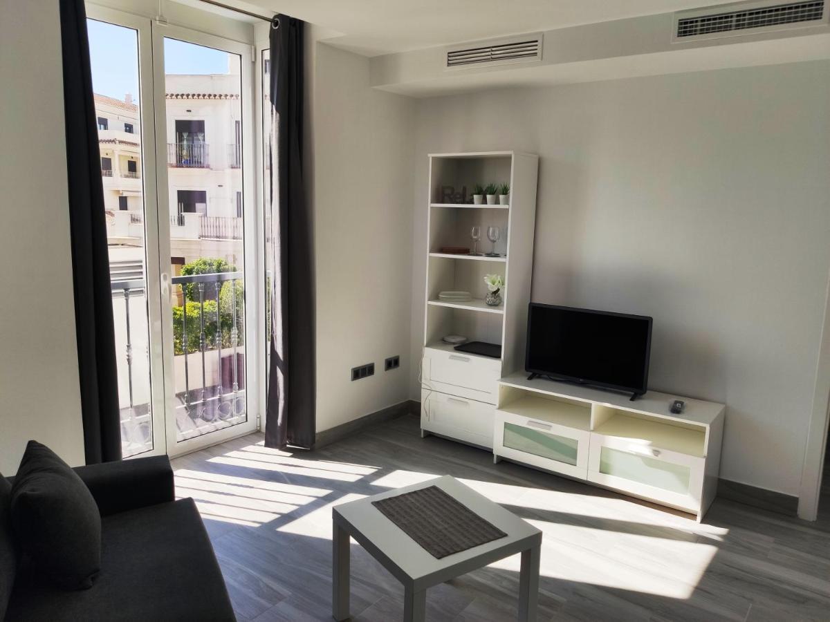 Apartamentos Gran Plaza De Nerja Exteriör bild